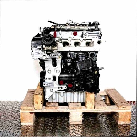 DFHA engine on a wooden pallet against a white background. The black and silver engine with yellow accents is viewed from the side.