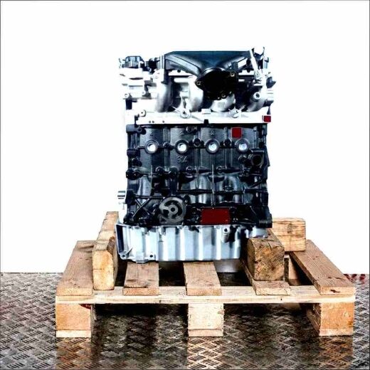 KLWA engine on a wooden pallet against a white background. Vertical front view.