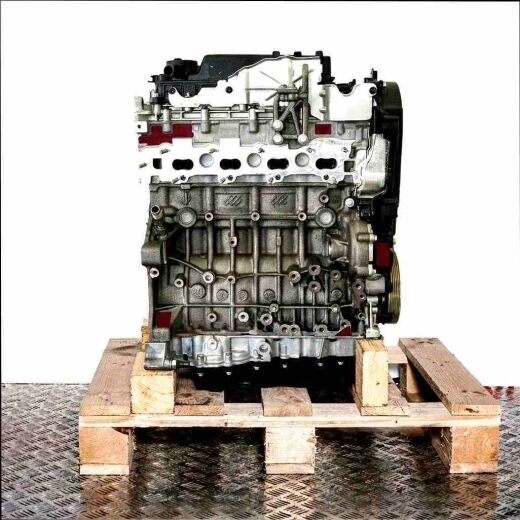 Color image of an RHE (DW10CTED4) engine on a wooden pallet. The engine is set against a white background and viewed from the left.